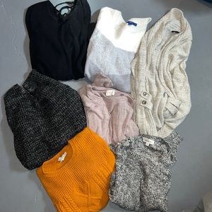 Woman’s Medium sweaters bundle of 7